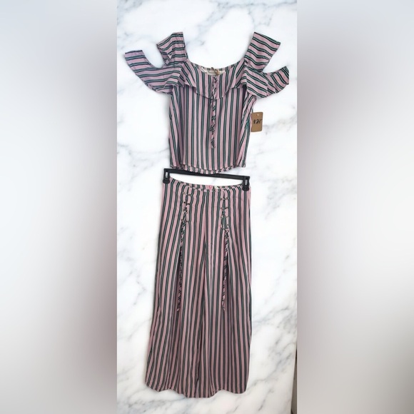 Striped Ruffle Jumpsuit Two-Piece - Picture 2 of 2